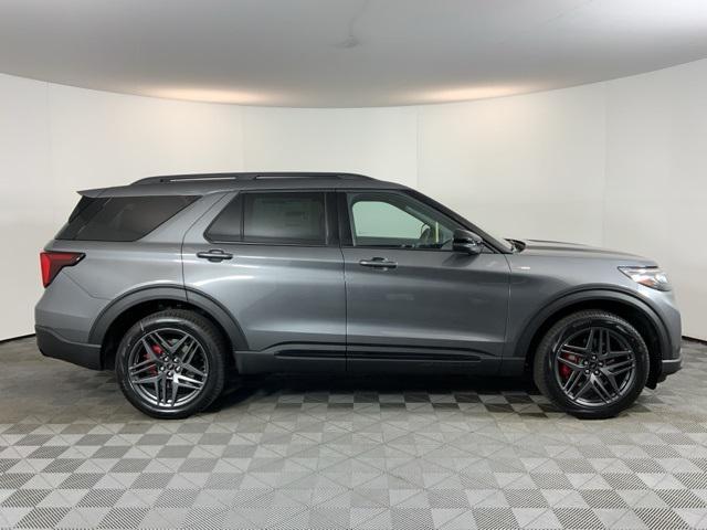 new 2025 Ford Explorer car, priced at $47,198
