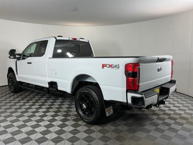 new 2025 Ford F-350 car, priced at $60,040