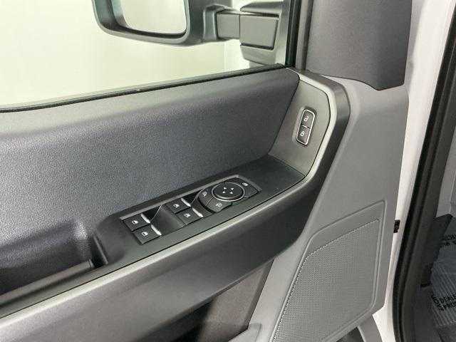 new 2025 Ford F-350 car, priced at $60,040