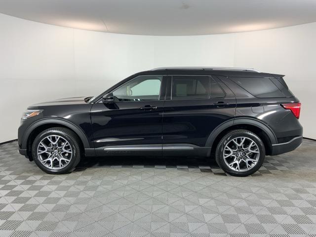 new 2025 Ford Explorer car, priced at $56,114