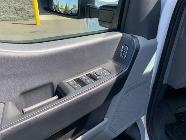 new 2025 Ford F-350 car, priced at $70,000