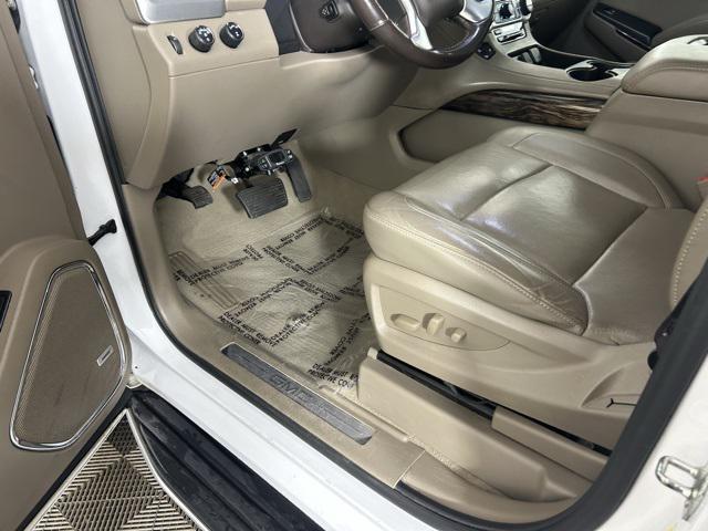 used 2020 GMC Yukon XL car, priced at $31,971