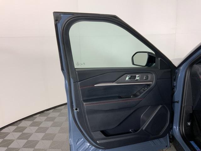new 2025 Ford Explorer car, priced at $48,798