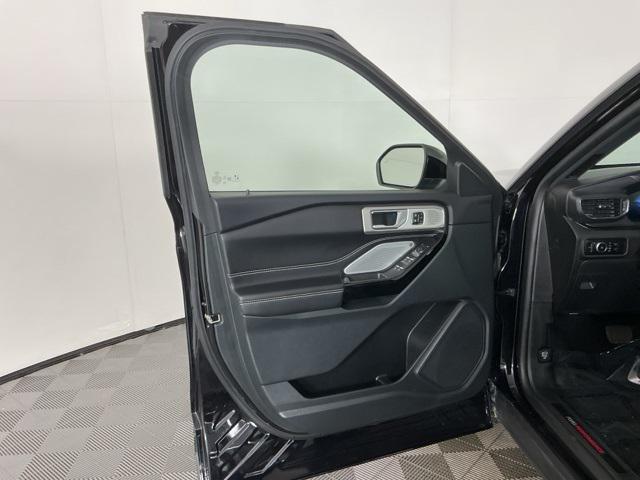 used 2023 Ford Explorer car, priced at $45,972