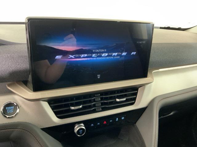 new 2025 Ford Explorer car, priced at $40,316