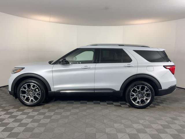 new 2025 Ford Explorer car, priced at $56,586