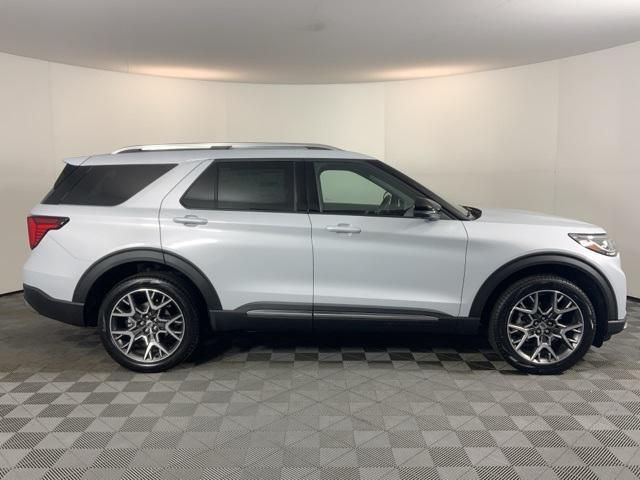 new 2025 Ford Explorer car, priced at $56,586