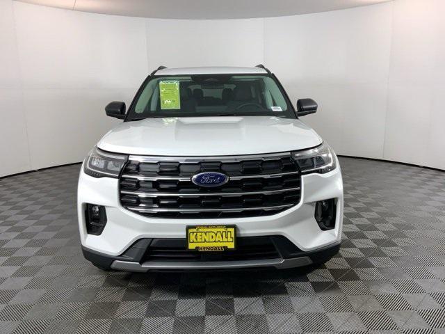 new 2025 Ford Explorer car, priced at $46,217