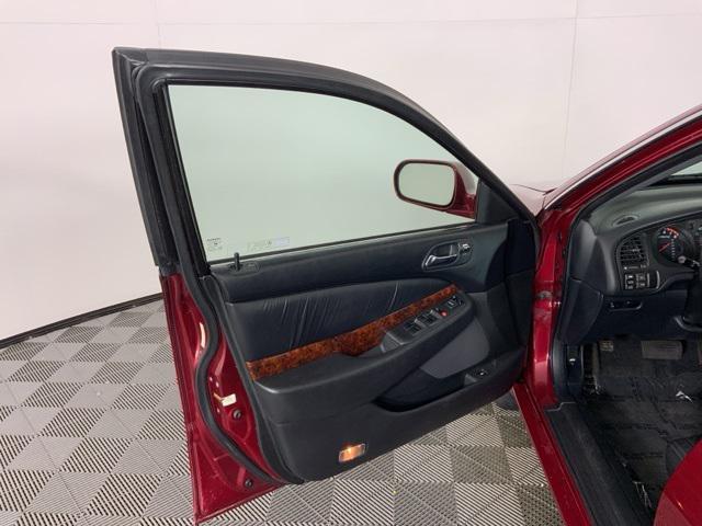 used 2001 Acura TL car, priced at $5,271
