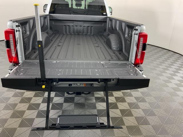 new 2025 Ford F-350 car, priced at $71,600