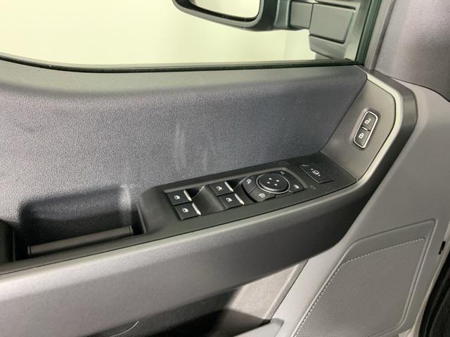new 2025 Ford F-350 car, priced at $71,600