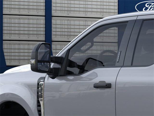 new 2025 Ford F-350 car, priced at $78,620