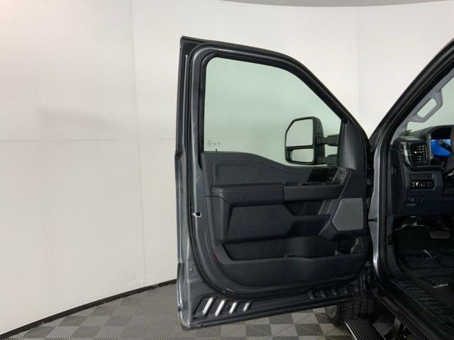 new 2025 Ford F-350 car, priced at $91,420