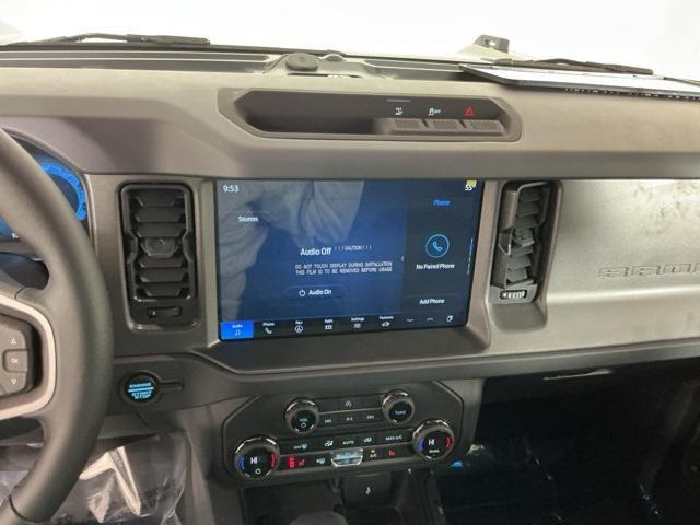 new 2025 Ford Bronco car, priced at $48,685