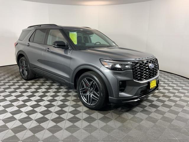 new 2025 Ford Explorer car, priced at $56,549
