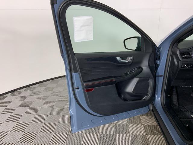new 2025 Ford Escape car, priced at $33,183