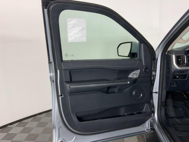 new 2024 Ford Expedition car, priced at $64,599