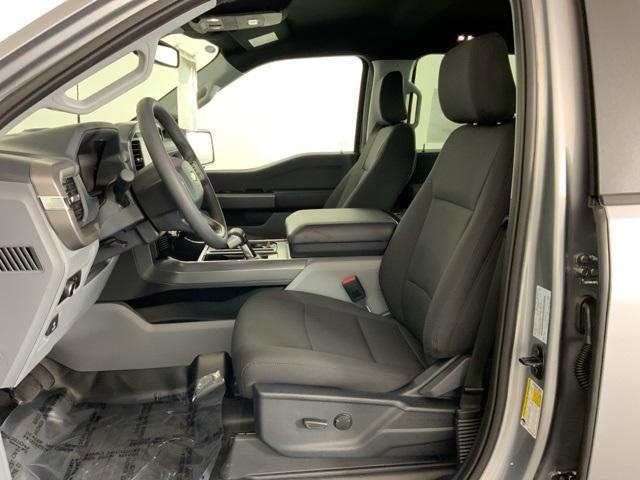 new 2025 Ford F-150 Lightning car, priced at $55,274