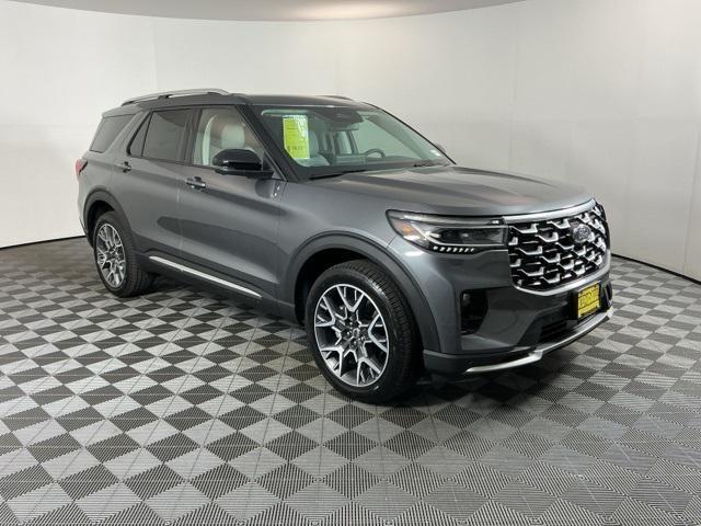 new 2025 Ford Explorer car, priced at $58,025