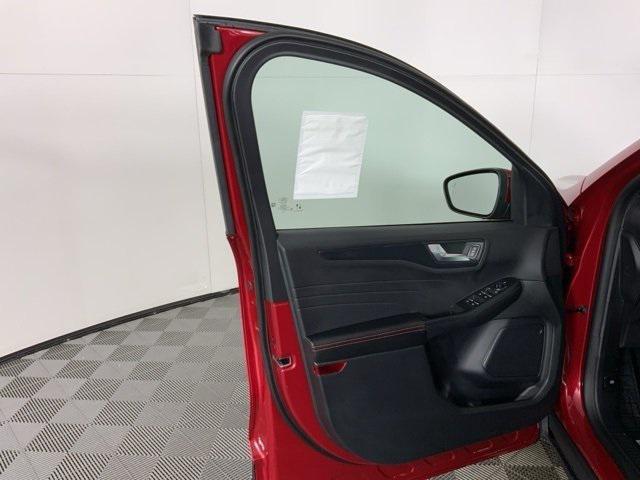 new 2025 Ford Escape car, priced at $33,096