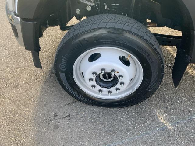 new 2024 Ford F-450 car, priced at $70,080