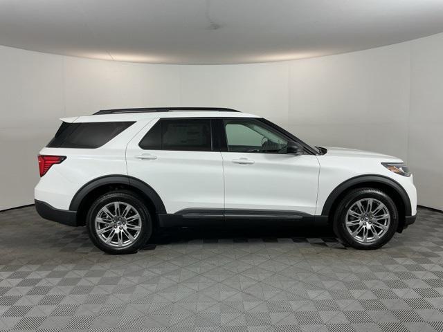 new 2025 Ford Explorer car, priced at $48,270