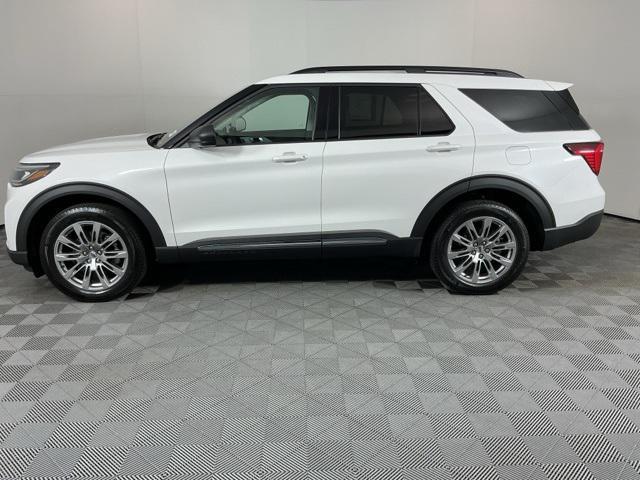 new 2025 Ford Explorer car, priced at $48,270