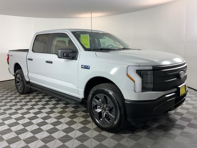 new 2024 Ford F-150 Lightning car, priced at $62,079