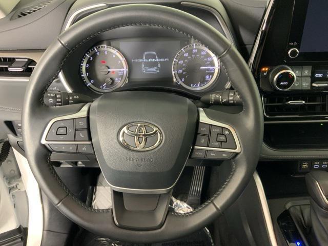 used 2023 Toyota Highlander car, priced at $42,971