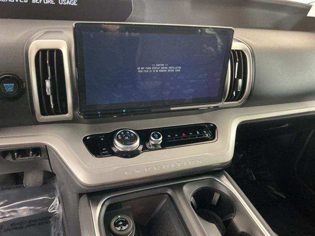 new 2025 Ford Expedition Max car, priced at $78,505