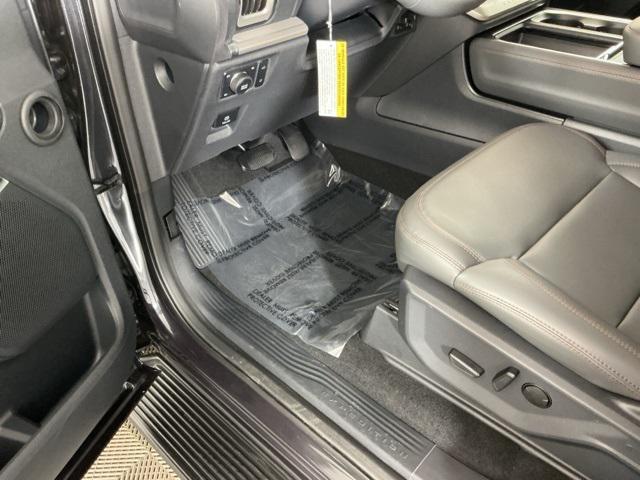 new 2025 Ford Expedition Max car, priced at $78,505