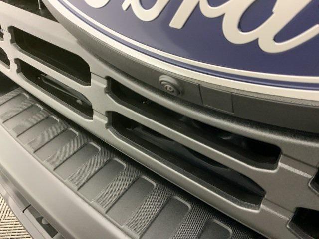 new 2024 Ford F-350 car, priced at $53,427