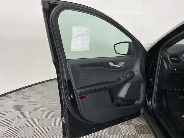 new 2025 Ford Escape car, priced at $32,919