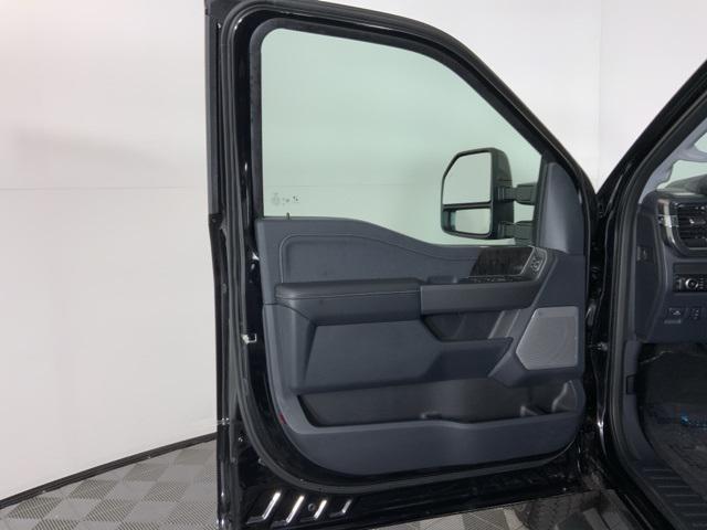new 2025 Ford F-350 car, priced at $95,170
