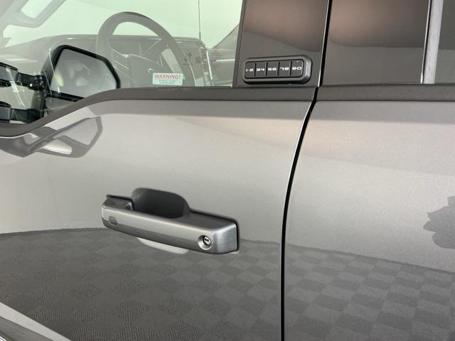 new 2025 Ford F-350 car, priced at $92,400