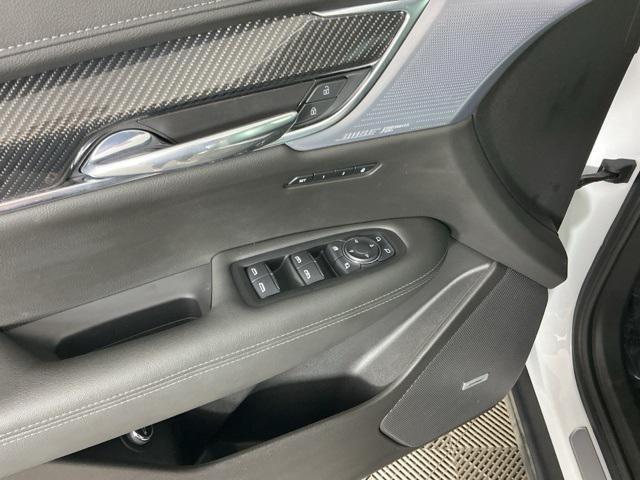 used 2024 Cadillac XT6 car, priced at $54,971