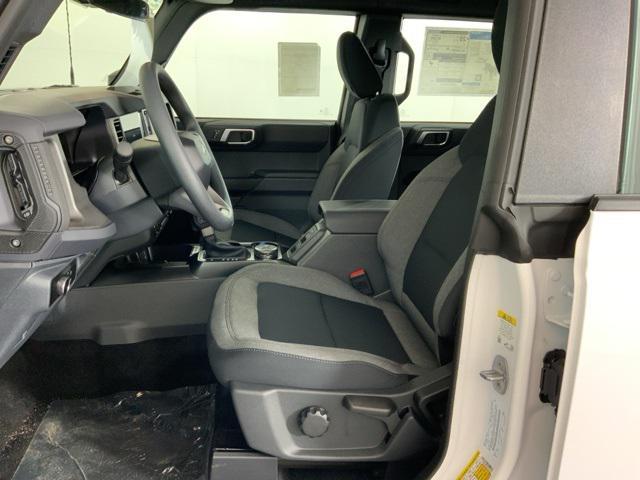 new 2025 Ford Bronco car, priced at $41,850