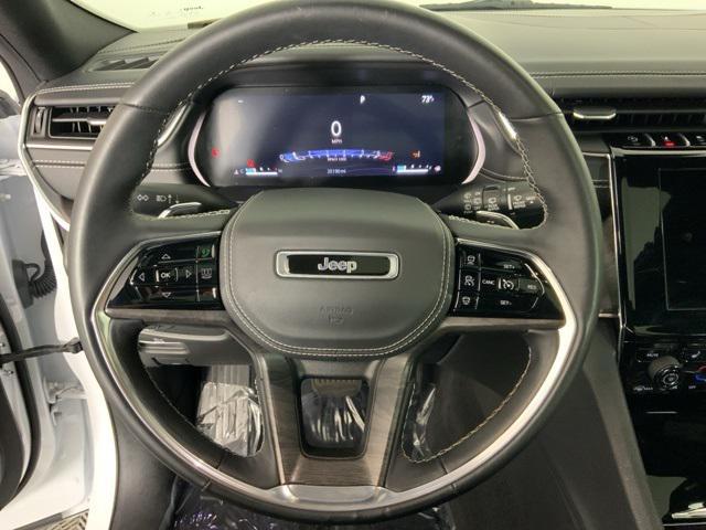 used 2022 Jeep Grand Cherokee car, priced at $39,971