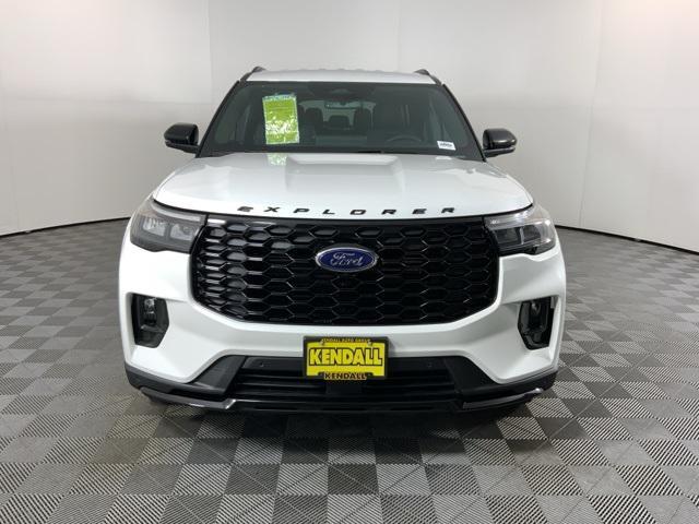 new 2025 Ford Explorer car, priced at $47,911