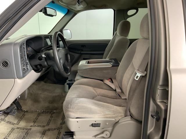 used 2003 Chevrolet Suburban car, priced at $6,471