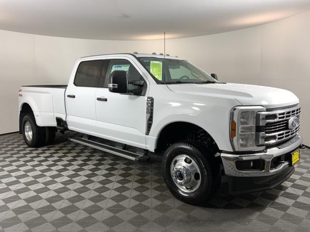 new 2024 Ford F-350 car, priced at $58,742