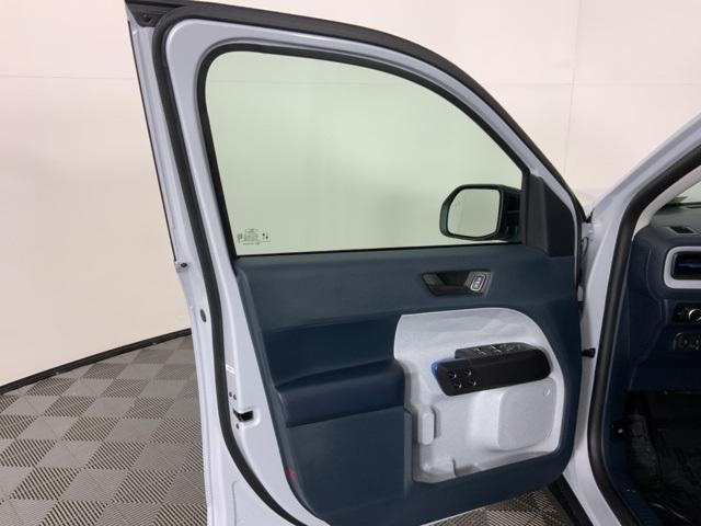 new 2025 Ford Maverick car