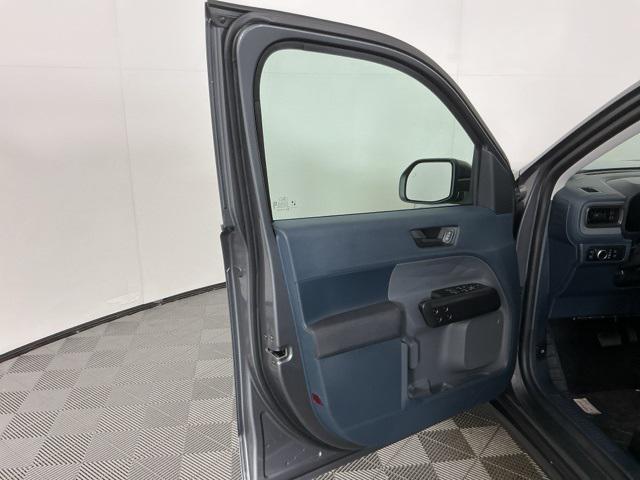 new 2025 Ford Maverick car, priced at $31,095