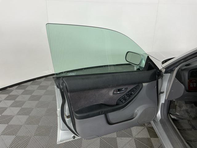 used 2003 Subaru Legacy car, priced at $4,971