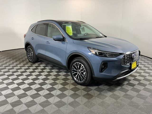 new 2025 Ford Escape PHEV car, priced at $39,439