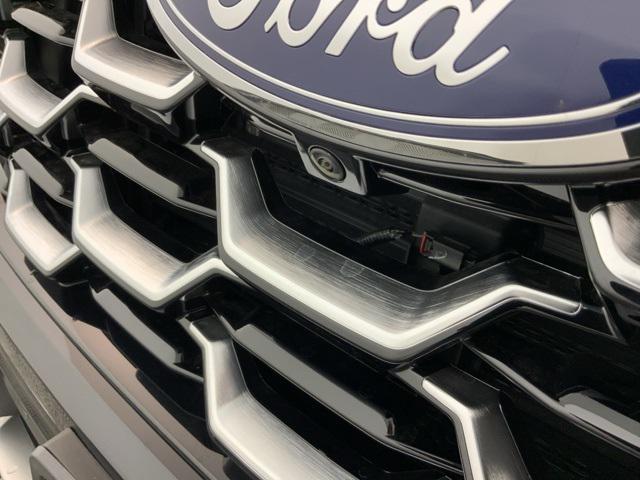 new 2025 Ford Explorer car, priced at $56,114