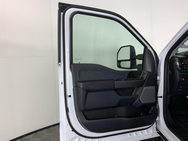 new 2025 Ford F-250 car, priced at $87,260