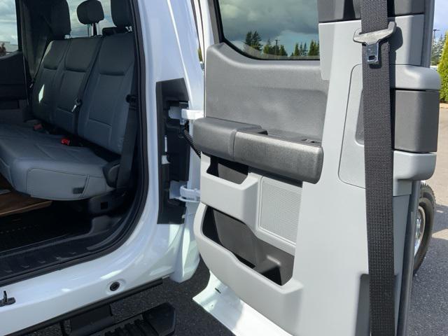 new 2025 Ford F-350 car, priced at $60,575