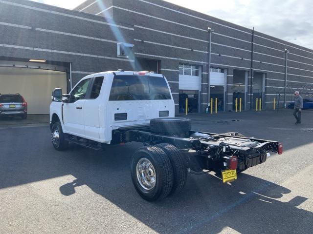 new 2025 Ford F-350 car, priced at $60,575
