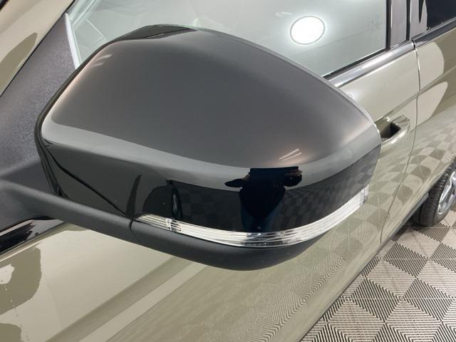 new 2025 Ford Expedition car, priced at $88,060